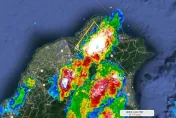 快訊/雷雨彈炸翻大台北！閃電狂閃雷聲大作　台北盆地每分鐘狂閃超過350次