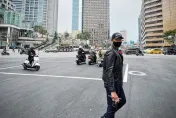 陳建州首度對外痛哭道歉？眼尖網友見真相笑瘋：也太會蹭