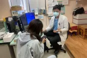 暑假「宅在家」恐網路成癮　門諾醫院：每週都有患者求助