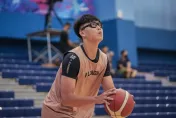 台版「花形透」成PLG榜眼　陳信安曝要幫喬楚瑜換眼鏡：這副看起來太乖了