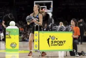 影/史上最準！WNBA女將「27投25中」奪三分大賽冠軍　連柯瑞都讚嘆