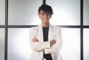 加藤鷹尋找1特質女優！不排斥「重返男優之列」再拍片…中文喊話：放馬過來