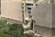 快訊/北市信義區舊公所拆除出事！ 鷹架大面積崩塌