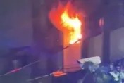 快訊/高雄大寮透天厝失火！屋內傳出爆炸聲　2人驚險逃生