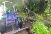 杜蘇芮災情/花蓮台九丙線泥流封路！北段清晨搶通　一旁山澗竟變瀑布