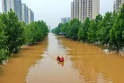 影/逾13萬人受困！河北水災民眾怨「洩洪沒先通知」　村民打臉：是大家不當一回事