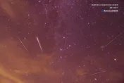 抓住夏天的尾巴！英仙座流星雨「這時間」達到極大　今年觀賞條件最佳