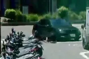 快訊/AB車拒檢逃逸！新店連撞人車還「中途換車牌」　飆至桃園大溪棄車落跑