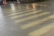 快訊/西南風狂甩雨水！南高「13區」淹水警戒　5縣市大雨特報