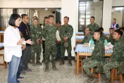 許淑華帶600份雞排慰勞國軍　縣府2動作助災民網感動：有妳真好