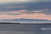 罕見奇景！澎湖堆雲層如空中潑墨山水畫　民眾驚艷不已