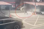 快訊/狂男拿寶特瓶加油站買汽油　衝中和分局門口潑灑遭當場逮捕
