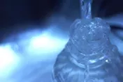 飲水機水超髒！專家曝「飲水機2年未清洗」細菌量竟「超標16倍」