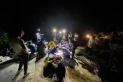 花蓮少年爬山驚見台灣黑熊受困！機警通報救援　救回黑熊一命