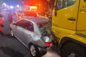 快訊/新北淡水5車連環撞！水泥車疑恍神失控追尾　1人送醫