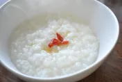 營養師授：腸胃炎應「先吃主食類」再加入蛋白質！　吃牛奶成分吐司恐更嚴重