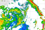 海葵颱風/「腳麻走不動」卡在台灣海峽　嘉義以南風雨漸強