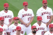 大谷翔平缺席團體照　天使隊派高大替身頂替
