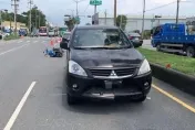 快訊/高雄大寮車禍！騎士逆向撞汽車搶救半小時傷重不治