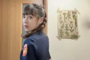 正妹女警嬌喊「帥哥哈囉！」　4條通男秒回頭下場慘了