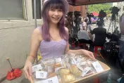 影/最美的風景！正妹闆娘赴北市大直坍塌現場送吃食　網大讚：全台第一好吃