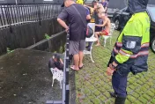 快訊/高雄鳥松4工人跌落排水溝！1男慘被沖走700公尺