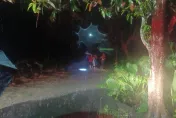 快訊/嘉南大雷雨釀災！白河竹筍工廠水淹50公分　12人躲屋頂避難