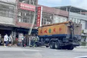 快訊/新竹湖口重大車禍　大型飼料車撞進民宅