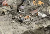 快訊/遺體找到了！土石流沖進嘉義喪家　今尋獲大體家屬燒金紙