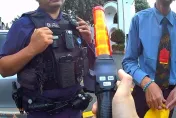 鬼月奇談/堅稱有「神秘第3人」開車　通緝犯酒駕睡路邊被逮