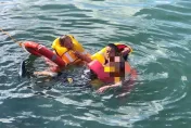 影/觀音嬤保佑！澎湖馬公漁港醉漢廟前落海獲救　馬上酒醒
