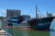 影/陸船越界拒停俥受檢！澎湖海巡強靠登檢逮9人押返
