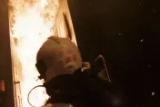 屏東高爾夫球具廠大爆炸/「消防員殺手」閃燃有多致命？專家曝5恐怖形式：見1徵兆只能快逃