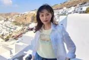 引退歌壇25年！李碧華驚喜現身　61歲凍齡美貌曝光