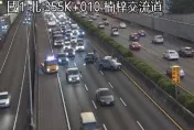 快訊/國1北上高雄楠梓疑大雨釀禍3車追撞　孕婦幼童受傷急送醫