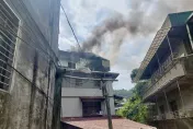 快訊/新北新店住宅火警黑煙狂竄　疑飲水機起火警消疏散10住戶