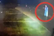 差點魂斷碧潭！夜半散步遇雨　66歲男想上「天鵝船躲避」踩空慘落水
