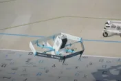 亞馬遜無人機空投德州試辦　藥品60分鐘內送到
