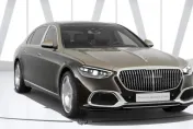 老婆路邊驚見上金下黑「靈車」停草叢！他轉頭一看傻眼了：撞到真的買靈車