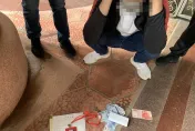 影/詐騙集團假投資「要他付300萬」！18歲車手取款遭警民合力逮獲