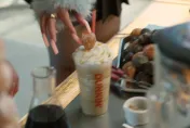 打翻熱咖啡燙傷7旬婦！知名甜甜圈連鎖店慘賠9717萬