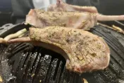 14歲少年吃「大量烤羊」上吐下瀉！竟是感染病毒已肝衰竭