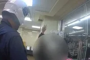 影/女賊超商大鬧！趁機「順手牽羊」偷行動電源、可樂　警循線逮捕她