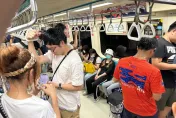 搶我老婆位子！年輕人腳痛坐博愛座　阿伯踹人怒嗆「不要臉」