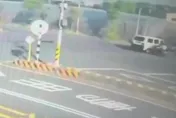 影/撞擊瞬間曝光！嘉義汽、機車禍　騎士腿部爆開骨折送醫