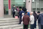 影/年年搶手！鹿港「鹿溪宴」200桌秒殺　73歲翁不畏寒徹夜排隊