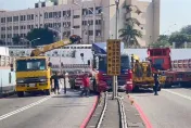 警累炸！高雄過港隧道車禍「接二連三」　2小時3起警疲於奔命