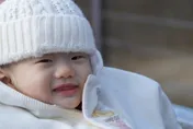有種冷叫媽媽覺得你冷！　醫：熱到長痱子的孩子好多