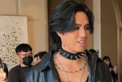 鄭浩均奪最佳新人獎！龐克造型領獎：「這個獎非常難！」
