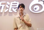 信表演〈死了都要愛〉大翻車！尷尬吐舌「我錯了」　網笑瘋：你也有今天